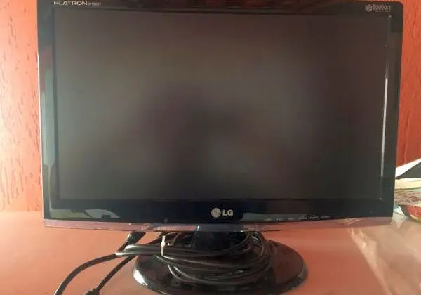 Monitor lg 15 polegadas widescreen