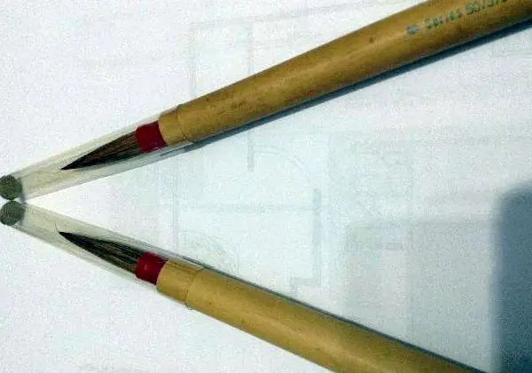 Pinceis especiais de bambu
