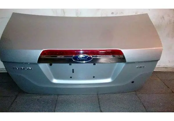 Tampa traseira completa fusion 2009 2010 2011 2012