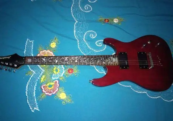 Guitarra Strinberg Clg 61 Captadores Emg + Grover