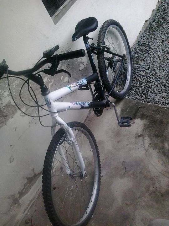 Vendo Bicicleta adulto R$ 100