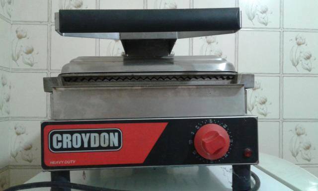 Grill da marca Croydon