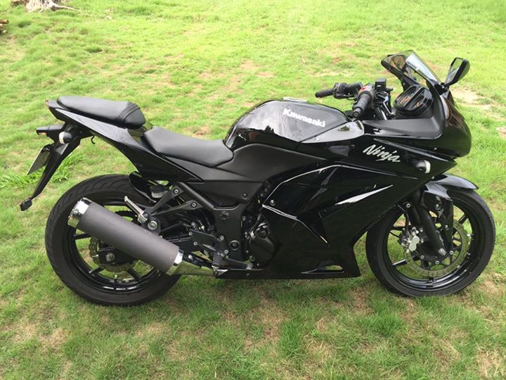 Kawasaki Ninja 250 R$ 10, 500Moto