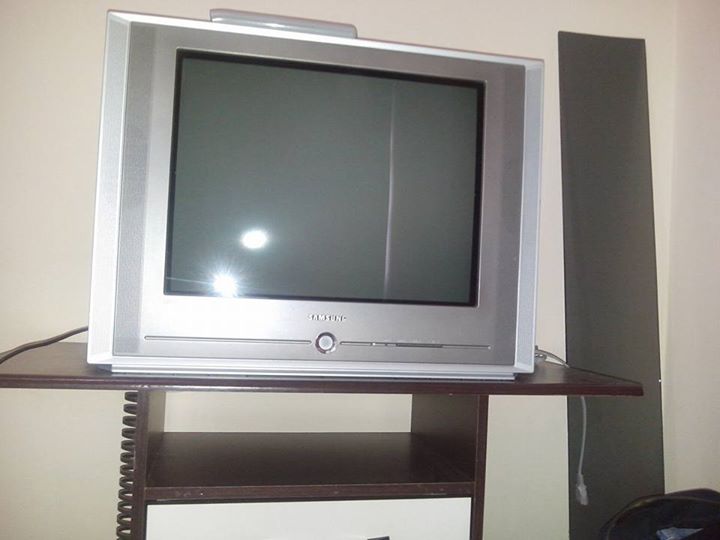 TV R$ 150 - Caratinga