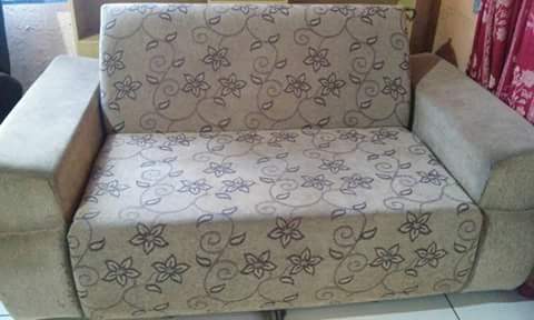 sofá cama R$ 250