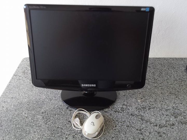 Monitor LCD 17 Samsung + Mouse