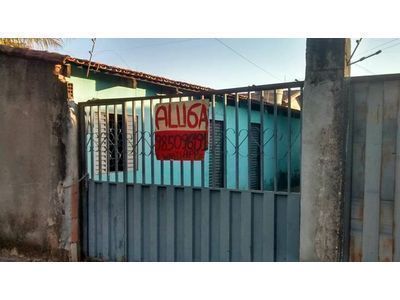 Alugo um barracão na vila Brasília Aparecida de Goiânia
