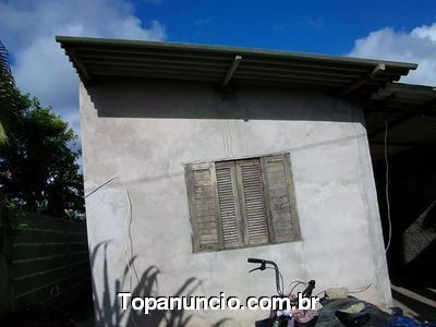 Vende se uma casa em Iguape