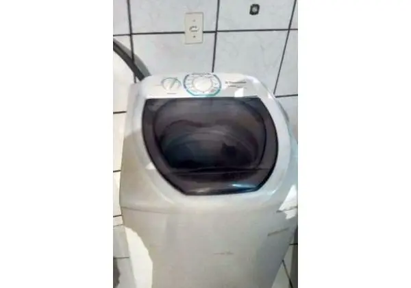 Maquina de lavar Electrolux turbo 6Kg econômica