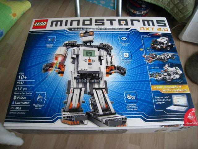 LEGO Mindstorms NXT 2.0 New 8547
