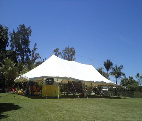 Locação de palcos, tendas e lonas de circo