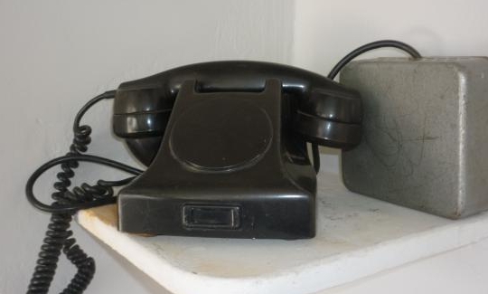 Extensão de telefone antigo