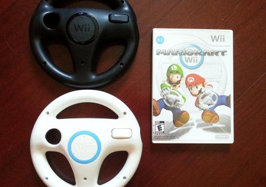 Jogo Mario Kart Wii + 2 volantes
