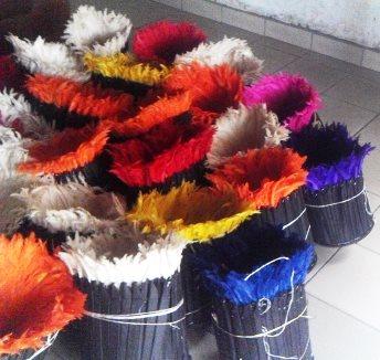 Qualidade decorativos chapéus de penas juju Africano