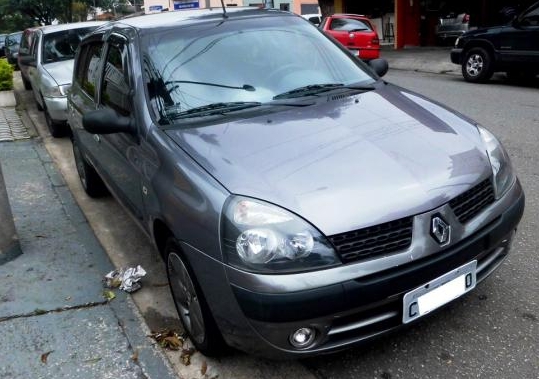 Renault Clio 1.0 Authentique 8V Gasolina 4P 2005 - 2005