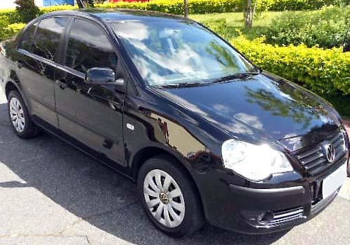 Vw - Volkswagen Polo Preto - Baixa KM - 2009