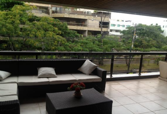 Apartamento Padrão 2 dormitorios no bairro Recreio dos Bandeirantes, 630000 R$
