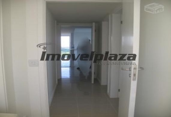 Apartamento Padrão 3 dormitorios no bairro Barra da Tijuca, 740000 R$