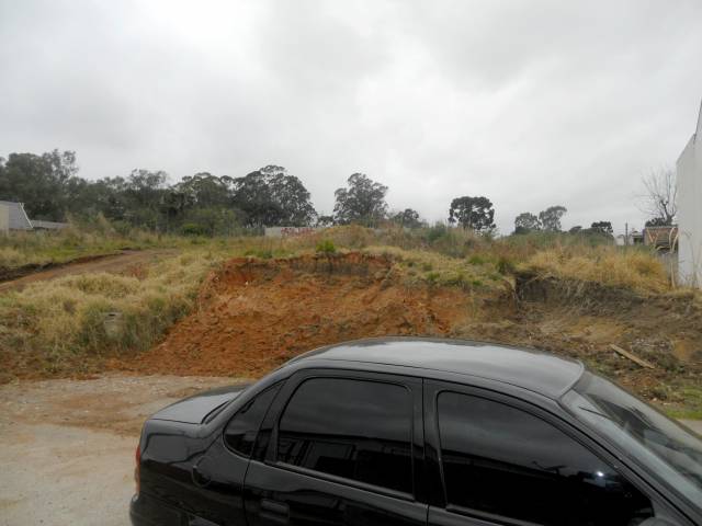 Terreno ZR2 no Xaxim, próximo ao Big Xaxim com Barracão e Casa