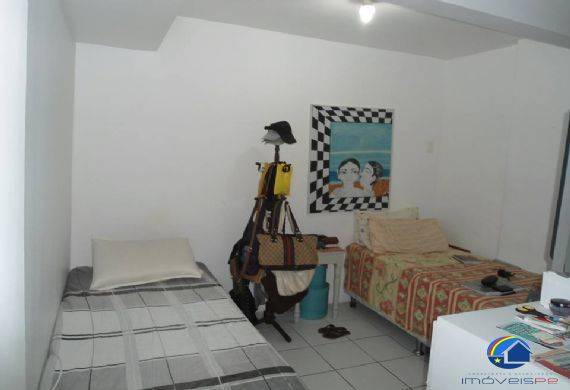 apartamento 3 dormitorios, barrio Candeias $R 480000