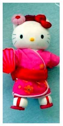 Hello Kitty Japonesa, de 30 cm por 40 reais