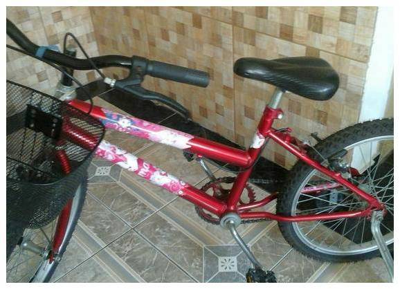 Bicicleta Da Gatinha Marie Linda por 250 reais