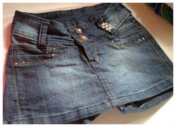 Short saia jeans Tam 14 lindo por 25 reais