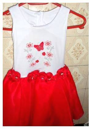 8 vestidos lindos para meninas de 0 a 2 anos por 150 reais