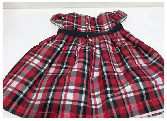 Vestido infantil xadrez Carter's - 12 meses por 39 reais