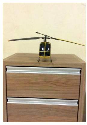 Elicoptero de controle remoto por 80 reais
