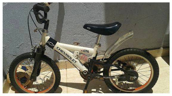 Bicicleta infantil masculina por 200 reais
