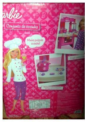 Cozinha divertida da barbie rosa por 165 reais