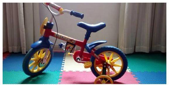 Bicicleta infantil aro 12 por 100 reais