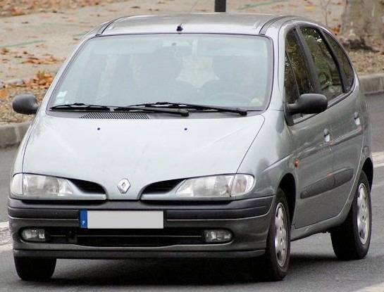 Parachoque Dianteiro Renault Senic De 1996/2000 Novo
