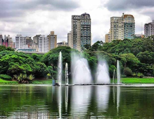 Apartamento studio Perto do parque Ibirapuera e do Metro Vila Mariana Barato Estudo Troca Menor Valor