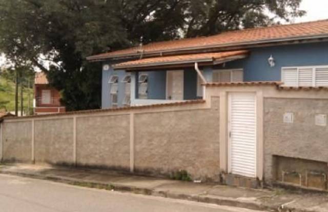 Código 1771 - Casa na Vila Haro