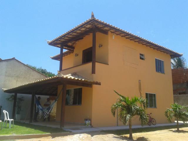 Vendo casa recém construída em Búzios - RJ próximo a praia