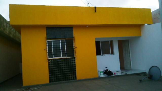 Casa individual em Pau Amarelo com 3 quartos