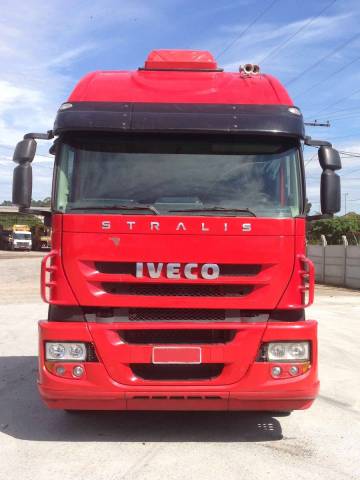 caminhão IVECO STRALIS 380 6X2 2007