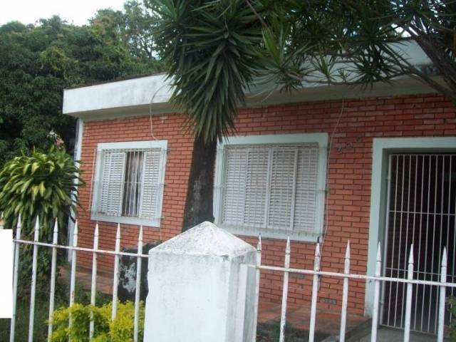 Código 0181 - Casa com Edícula no Jardim das Magnólias