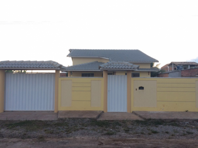 Casa com 3qts em Itaipuaçu fino acabamento