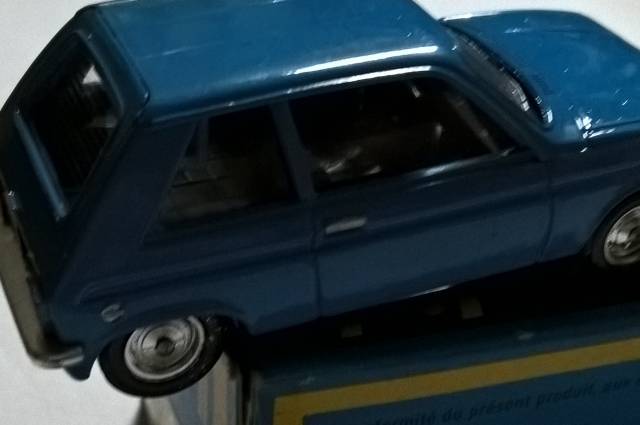 miniatura do Citroen LN novo na embalagem decada de 78