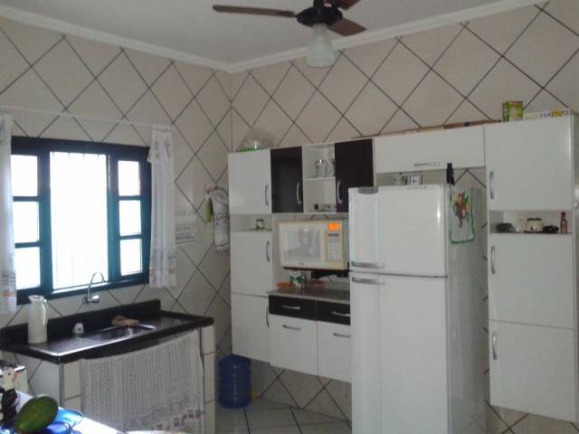 Bela Casa com Piscina no Balneário Maracanã - Praia Grande -CA0167
