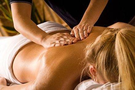 Massagem Relaxante para Mulheres - Massagista Masculino