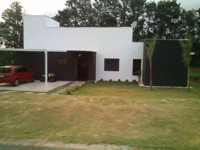 Cod.2259- Casa no Cond. Village Araçoiaba