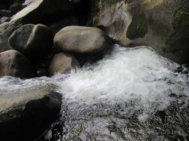 Sitio com cachoeira na Serra em Guapimirim