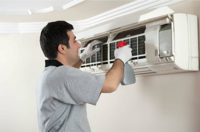 Instalação, manutenção e limpeza de Ar Condicionado