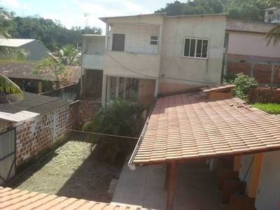 Terreno com 6 seis Casas em Vila Canaan - Duque de Caxias