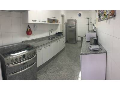 Apartamento com 113m2 na Vila Gomes Cardim / Tatuapé