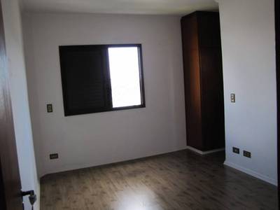 Apartamento para locação com 130 m2 na Vila Galvão
